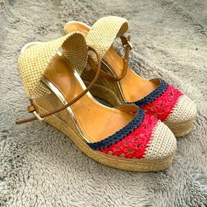 Blue, tan and pink coach’s size 9